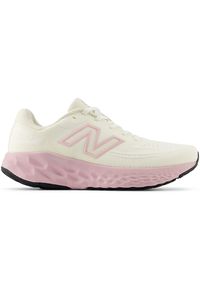 Buty damskie New Balance Fresh Foam Evoz v4 WEVOZLC4 – beżowe. Okazja: na co dzień. Kolor: beżowy. Materiał: guma, syntetyk, materiał. Szerokość cholewki: normalna. Sport: fitness