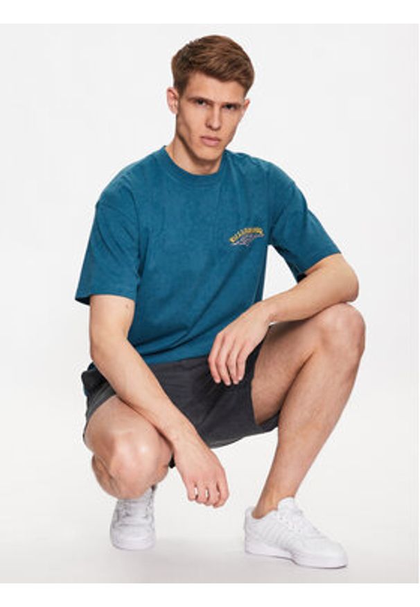 Billabong T-Shirt Arch ABYZT01736 Niebieski Regular Fit. Kolor: niebieski. Materiał: bawełna