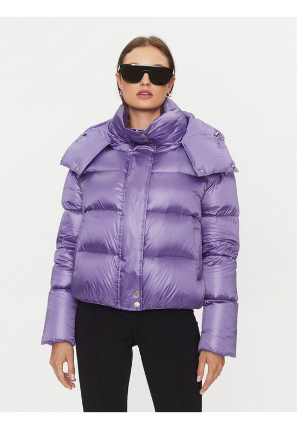 Kurtka puchowa Patrizia Pepe. Kolor: fioletowy. Materiał: syntetyk, puch