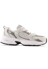 Buty dziecięce New Balance GR530CB – szare. Okazja: na uczelnię, na co dzień. Kolor: szary. Materiał: materiał, syntetyk, guma. Szerokość cholewki: normalna #1