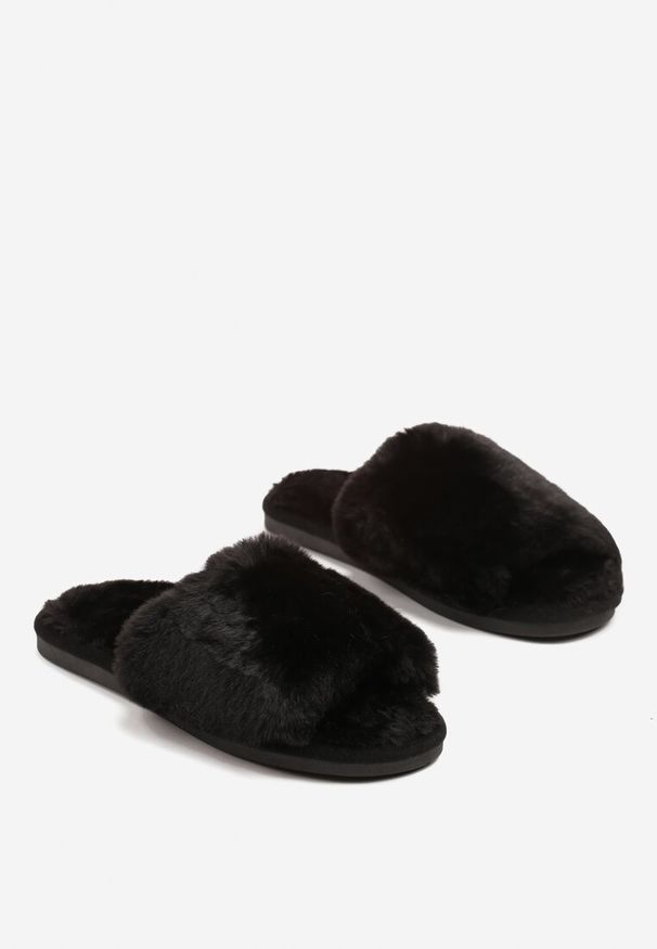 Born2be - Czarne Kapcie Vices z Miękkiego Futerka Seladwen. Okazja: na co dzień, do domu. Kolor: czarny. Materiał: futro. Obcas: na obcasie. Styl: elegancki, casual