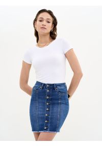 Big-Star - Spódnica jeansowa Zandra 305. Kolor: niebieski. Materiał: jeans. Długość: krótkie. Sezon: lato. Styl: wakacyjny