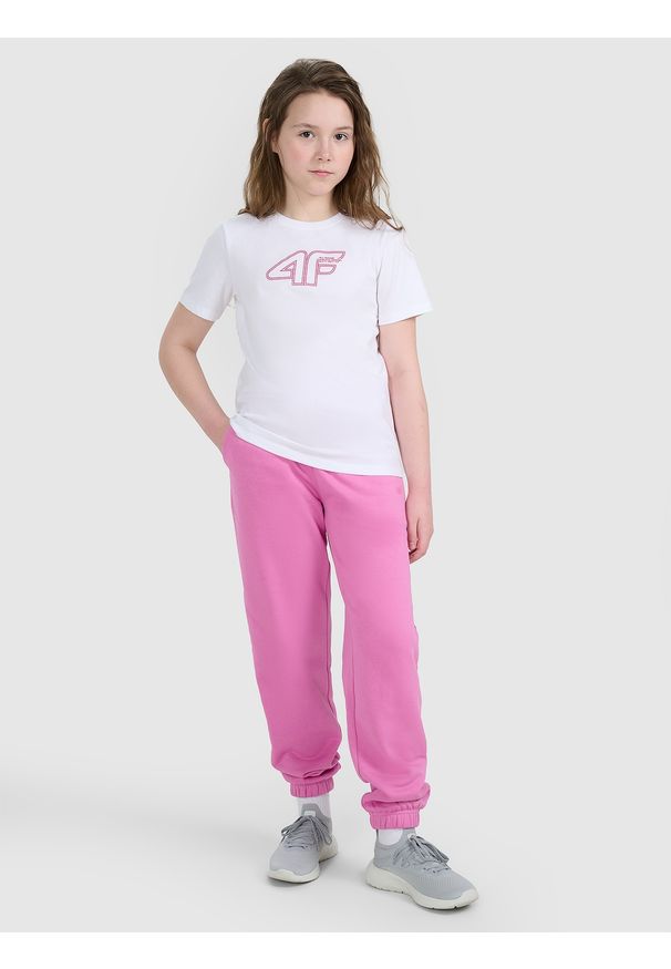 4f - 4F T-shirt regular z nadrukiem dziewczęcy - biały 164 (13-14 lat). Okazja: na co dzień. Kolor: biały. Materiał: jersey, bawełna, materiał. Długość rękawa: krótki rękaw. Długość: krótkie. Wzór: nadruk. Sezon: lato. Styl: sportowy, młodzieżowy, klasyczny, casual