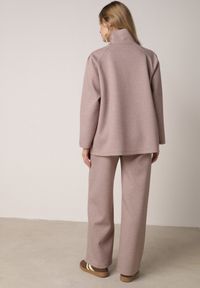 Born2be - Beżowy Dzianinowy Komplet Dresowy z Wiskozą Bluza ze Stójką i Spodnie Nevenira. Kolor: beżowy. Materiał: dzianina, wiskoza, dresówka #3