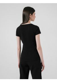 4f - 4F T-shirt slim gładki damski M. Kolor: czarny. Materiał: dzianina, bawełna, elastan. Długość rękawa: krótki rękaw. Długość: krótkie. Wzór: gładki. Styl: klasyczny, sportowy