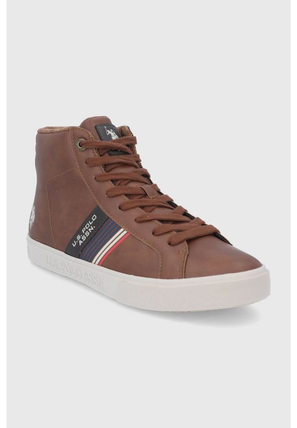 U.S. Polo Assn. Buty kolor brązowy. Nosek buta: okrągły. Zapięcie: sznurówki. Kolor: brązowy. Materiał: guma. Szerokość cholewki: normalna