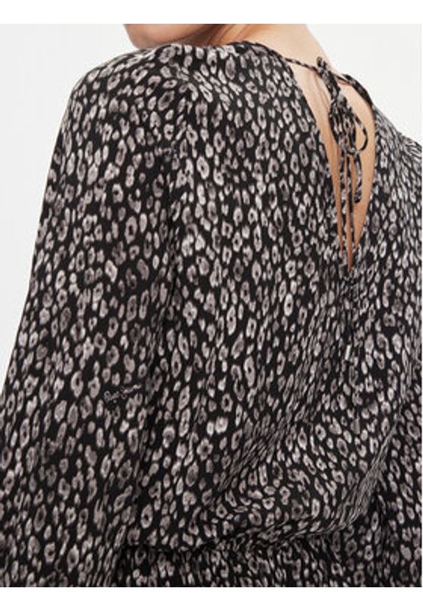 Pepe Jeans Sukienka codzienna Azalea PL953445 Czarny Regular Fit. Okazja: na co dzień. Kolor: czarny. Materiał: wiskoza. Typ sukienki: proste. Styl: casual
