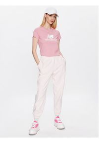 New Balance T-Shirt Essentials Stacked Logo WT31546 Różowy Athletic Fit. Kolor: różowy. Materiał: bawełna #3