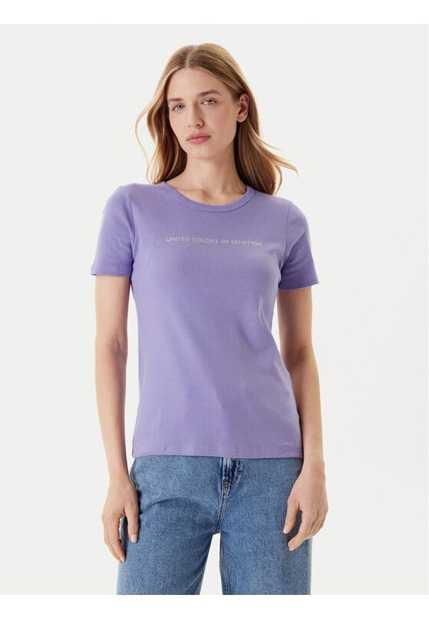 United Colors of Benetton - United Colors Of Benetton T-Shirt 3GA2E16A2 Fioletowy Regular Fit. Kolor: fioletowy. Materiał: bawełna