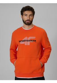 4f - 4F Bluza dresowa regular bez kaptura męska - pomarańczowa XL. Okazja: na co dzień. Typ kołnierza: bez kaptura. Kolor: pomarańczowy. Materiał: dresówka. Styl: casual #1