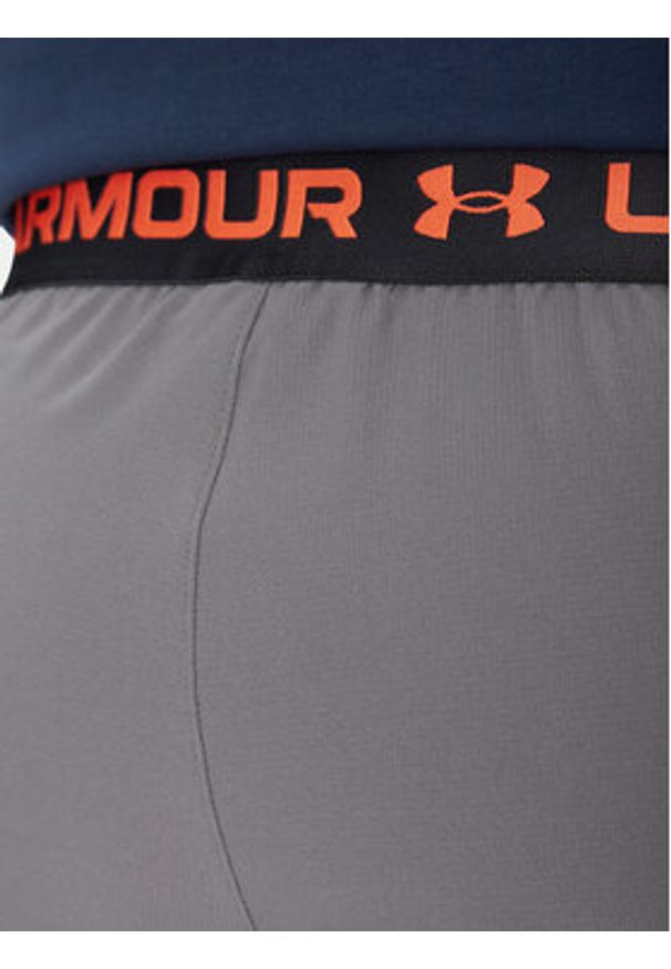Under Armour Szorty sportowe Vanish Woven 6in 1373718 Szary Regular Fit. Kolor: szary. Materiał: syntetyk