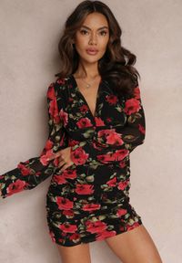 Renee - Czarna Sukienka Dopasowana z Marszczeniem Achomene. Okazja: na co dzień. Kolor: czarny. Materiał: tkanina. Typ sukienki: dopasowane. Styl: boho, casual. Długość: mini #3