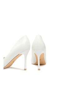 DeeZee Szpilki BK-2628 Biały. Kolor: biały. Materiał: skóra. Obcas: na szpilce