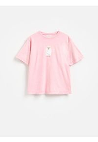 Reserved - Bawełniany t-shirt z nadrukiem - różowy. Kolor: różowy. Materiał: bawełna. Wzór: nadruk #1