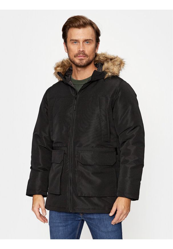 Jack & Jones Kurtka zimowa 12235858 Czarny Regular Fit. Kolor: czarny. Materiał: syntetyk. Sezon: zima