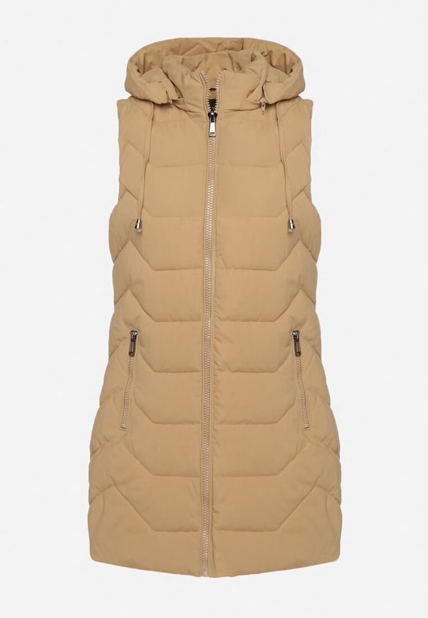 Born2be - Jasnobeżowa Pikowana Kamizelka z Odpinanym Kapturem na Suwak Wykończona Sznurkami Zeneria. Okazja: na co dzień. Kolor: beżowy. Styl: casual, elegancki