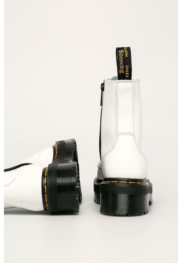 Dr. Martens - Dr Martens - Workery skórzane. Nosek buta: okrągły. Zapięcie: sznurówki. Kolor: biały. Materiał: skóra. Obcas: na platformie
