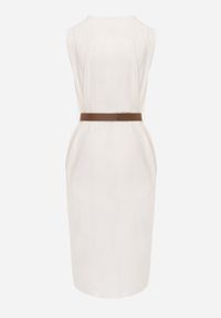 Born2be - Beżowa Taliowana Sukienka z Bawełną i Wiskozą Ozdobiona Paskiem Luven. Okazja: na co dzień. Kolor: beżowy. Materiał: wiskoza, bawełna. Wzór: aplikacja. Typ sukienki: proste. Styl: casual, elegancki #8