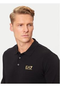 EA7 Emporio Armani Polo 8NPF15 PJVQZ 0208 Czarny Regular Fit. Typ kołnierza: polo. Kolor: czarny. Materiał: bawełna