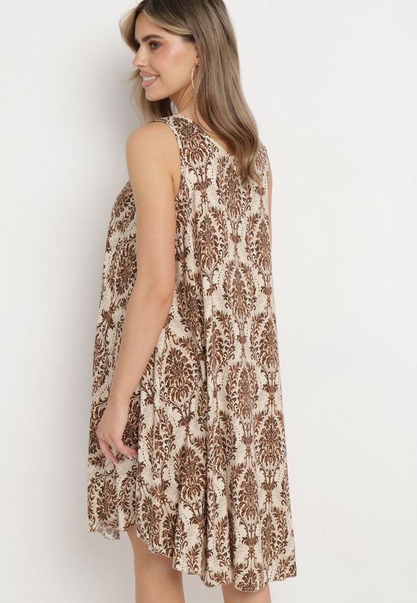 Born2be - Beżowo-Brązowa Rozkloszowana Sukienka z Bawełny bez Rękawów Horrilla. Kolor: beżowy. Materiał: bawełna. Długość rękawa: bez rękawów. Sezon: lato. Styl: boho
