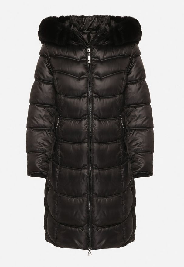 Born2be - Czarna Pikowana Kurtka Płaszcz za Kolano z Kapturem i Futerkiem Naelora. Okazja: na spacer, na co dzień. Typ kołnierza: kaptur. Kolor: czarny. Materiał: futro. Styl: casual, klasyczny