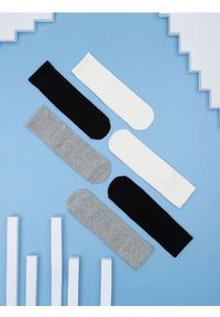 Sinsay - Skarpetki 3 pack - wielobarwny
