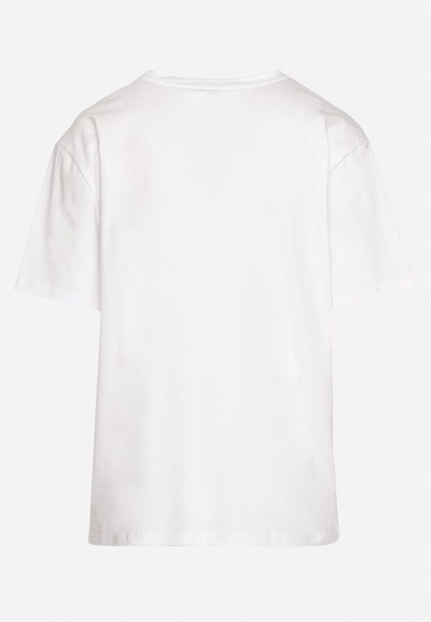 Born2be - Biały Bawełniany T-shirt z Ozdobnymi Łańcuszkami przy Dekolcie Uglefia. Okazja: na co dzień. Kolor: biały. Materiał: bawełna. Wzór: aplikacja. Styl: elegancki, sportowy, klasyczny, wizytowy, casual