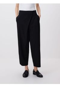 Reserved - Spodnie z wełną - czarny. Kolor: czarny. Materiał: wełna #1