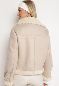 Born2be - Beżowa Kurtka Biker Ozdobiona Wstawkami z Futerka i Paskami Nonnie. Okazja: na co dzień. Kolor: beżowy. Materiał: futro. Długość rękawa: długi rękaw. Długość: długie. Wzór: aplikacja. Styl: casual, elegancki, klasyczny #5