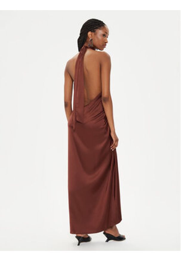 GESTUZ - Gestuz Sukienka letnia Walery 10908960 Brązowy Relaxed Fit. Kolor: brązowy. Materiał: wiskoza. Sezon: lato