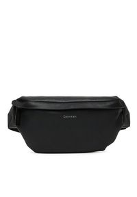 Saszetka nerka Calvin Klein. Kolor: czarny
