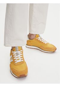 Napapijri Sneakersy NP0A8BNZ Żółty. Kolor: żółty. Materiał: skóra, zamsz #1