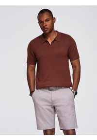 Ombre Clothing - Koszulka męska polo bez guzików z klasycznym splotem – ciepłobrązowa V4 - Rozmiar: XXL. Typ kołnierza: polo. Kolor: brązowy. Materiał: materiał, elastan, dzianina, nylon, wiskoza. Wzór: ze splotem. Styl: klasyczny #1