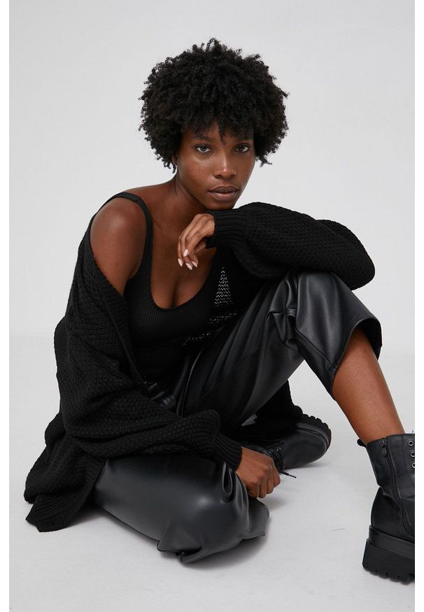 Answear Lab Kardigan wełniany damski kolor czarny. Kolor: czarny. Materiał: wełna. Styl: wakacyjny