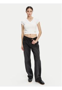Calvin Klein Jeans T-Shirt LV047C910G Biały Regular Fit. Kolor: biały. Materiał: bawełna