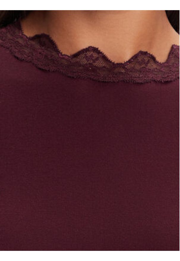 Vero Moda Bluzka 10295141 Fioletowy Slim Fit. Kolor: fioletowy. Materiał: wiskoza