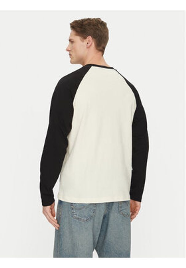 Jack & Jones Longsleeve Boston 12272977 Czarny Relaxed Fit. Kolor: czarny. Materiał: bawełna. Długość rękawa: długi rękaw