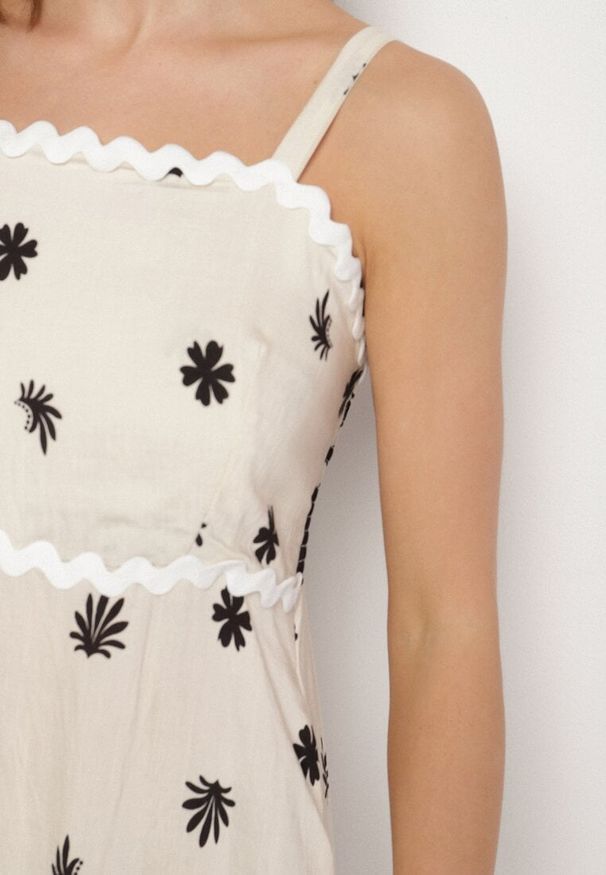 Born2be - Beżowa Wiskozowa Sukienka z Geometrycznym Wzorem Lenirisa. Okazja: na co dzień. Kolor: beżowy. Materiał: wiskoza. Długość rękawa: na ramiączkach. Wzór: geometria. Typ sukienki: proste. Styl: klasyczny, casual, elegancki