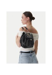 Plecak Guess. Kolor: czarny #1