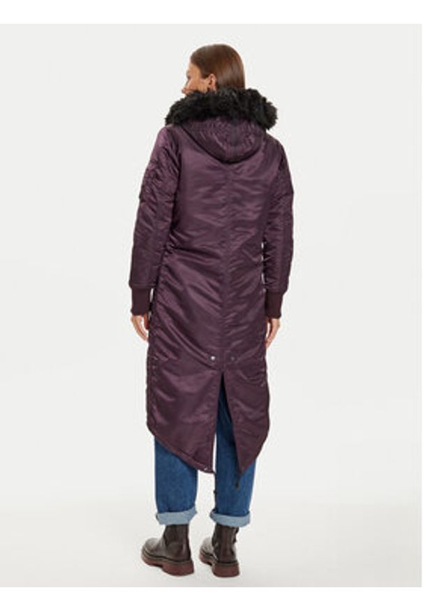 Alpha Industries Parka 198013 Fioletowy Regular Fit. Kolor: fioletowy. Materiał: syntetyk