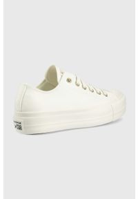 Converse tenisówki skórzane Chuck Taylor All Star Lift Ox damskie kolor biały. Nosek buta: okrągły. Zapięcie: sznurówki. Kolor: biały. Materiał: skóra. Obcas: na platformie