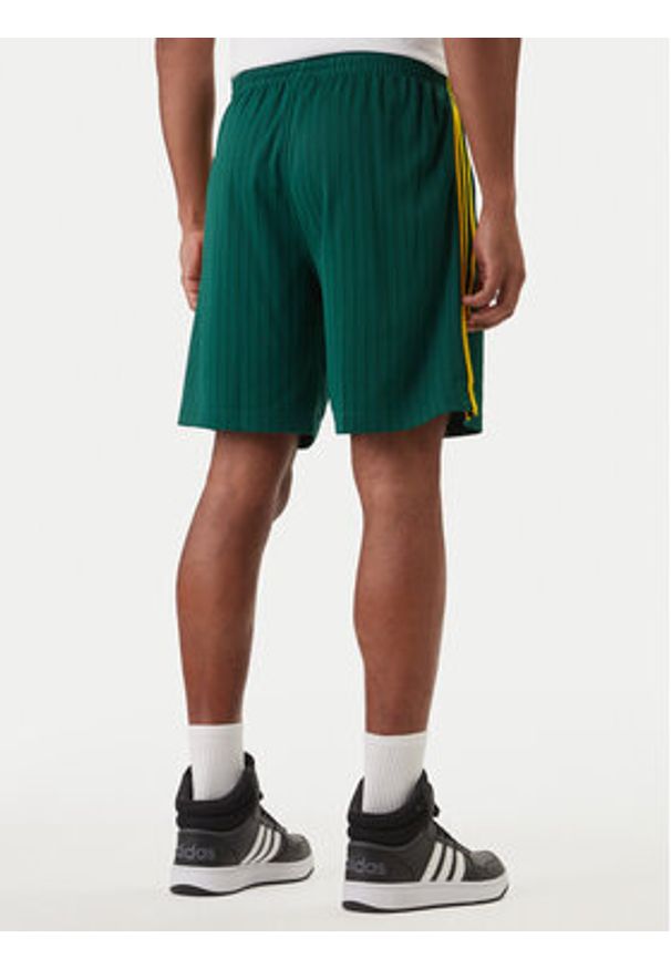Adidas - adidas Szorty sportowe Firebird Engineered Stripes KS5504 Zielony Regular Fit. Kolor: zielony. Materiał: syntetyk. Styl: sportowy