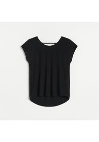 Reserved - T-shirt z dekoltem na plecach - Czarny. Kolor: czarny #1