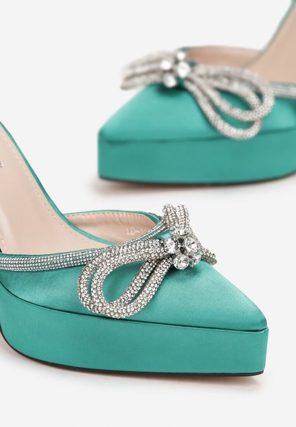 Born2be - Zielone Sandały na Klepsydrowym Obcasie i Platformie z Kokardką Ritta. Okazja: na co dzień. Kolor: zielony. Obcas: na obcasie. Styl: elegancki, casual. Wysokość obcasa: średni