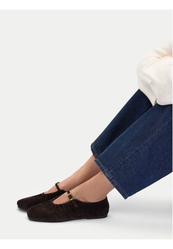 Gino Rossi Baleriny CEO-ADI-LT959S-Y2 Brązowy. Kolor: brązowy. Materiał: zamsz, skóra