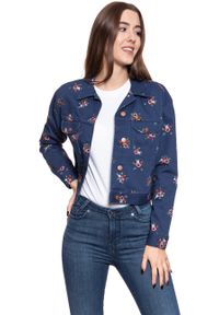 Wrangler - DAMSKA KURTKA JEANSOWA WRANGLER RETRO CROP JACKET BLUE DEPTHS W417WSXJY. Materiał: jeans. Styl: retro