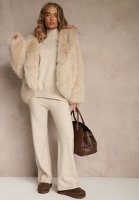 Renee - Jasnobeżowy Dzianinowy Komplet z Wełną Spodnie Wide Leg i Sweter z Golfem Lanica. Kolor: beżowy. Materiał: dzianina, wełna #5