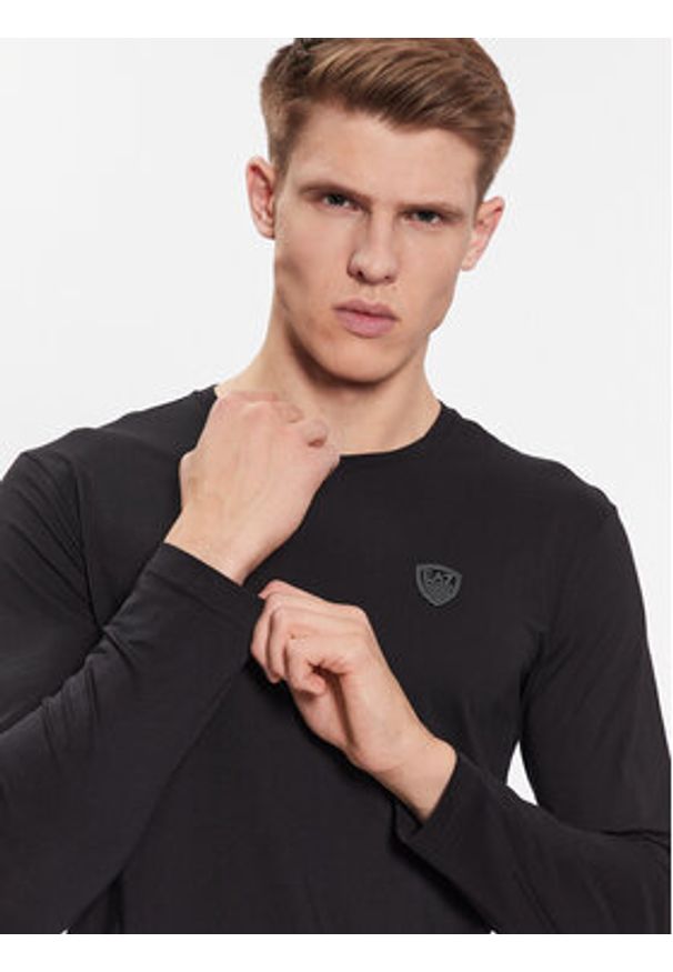 EA7 Emporio Armani Longsleeve 3RPT43 PJNTZ 1200 Czarny Regular Fit. Kolor: czarny. Materiał: bawełna. Długość rękawa: długi rękaw