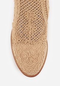Born2be - Ciemnobeżowe Botki Kowbojki VICES na Stożku z Ażurową Cholewką Azivessa. Okazja: na co dzień. Kolor: beżowy. Materiał: jeans. Szerokość cholewki: normalna. Wzór: ażurowy. Sezon: wiosna. Obcas: na stożku. Styl: casual, klasyczny, boho #9