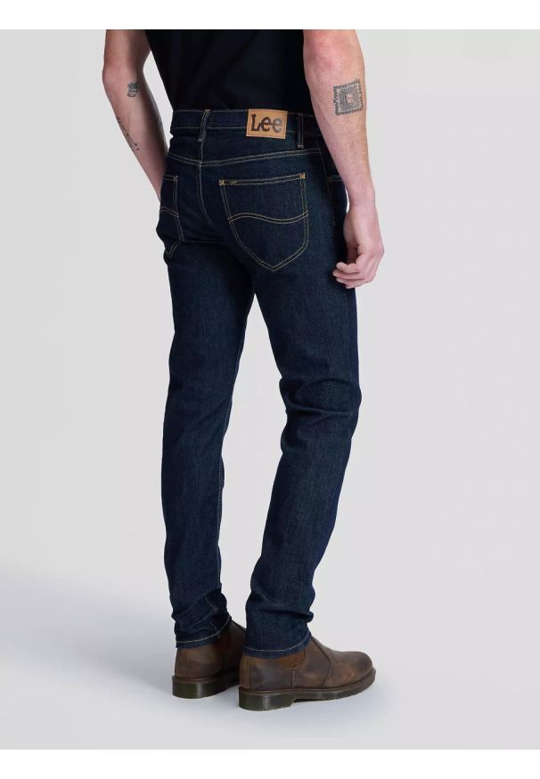 Lee - MĘSKIE SPODNIE LEE LUKE RINSE 112119428
